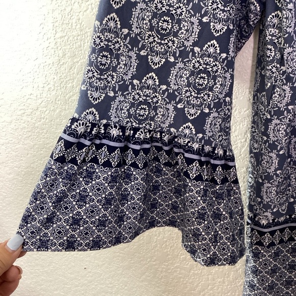 AVENUE PLUS SIZE 1X TOP‎ BLUE FLORAL SPRING SUMMER BLOUSE NWT - Picture 5 of 8